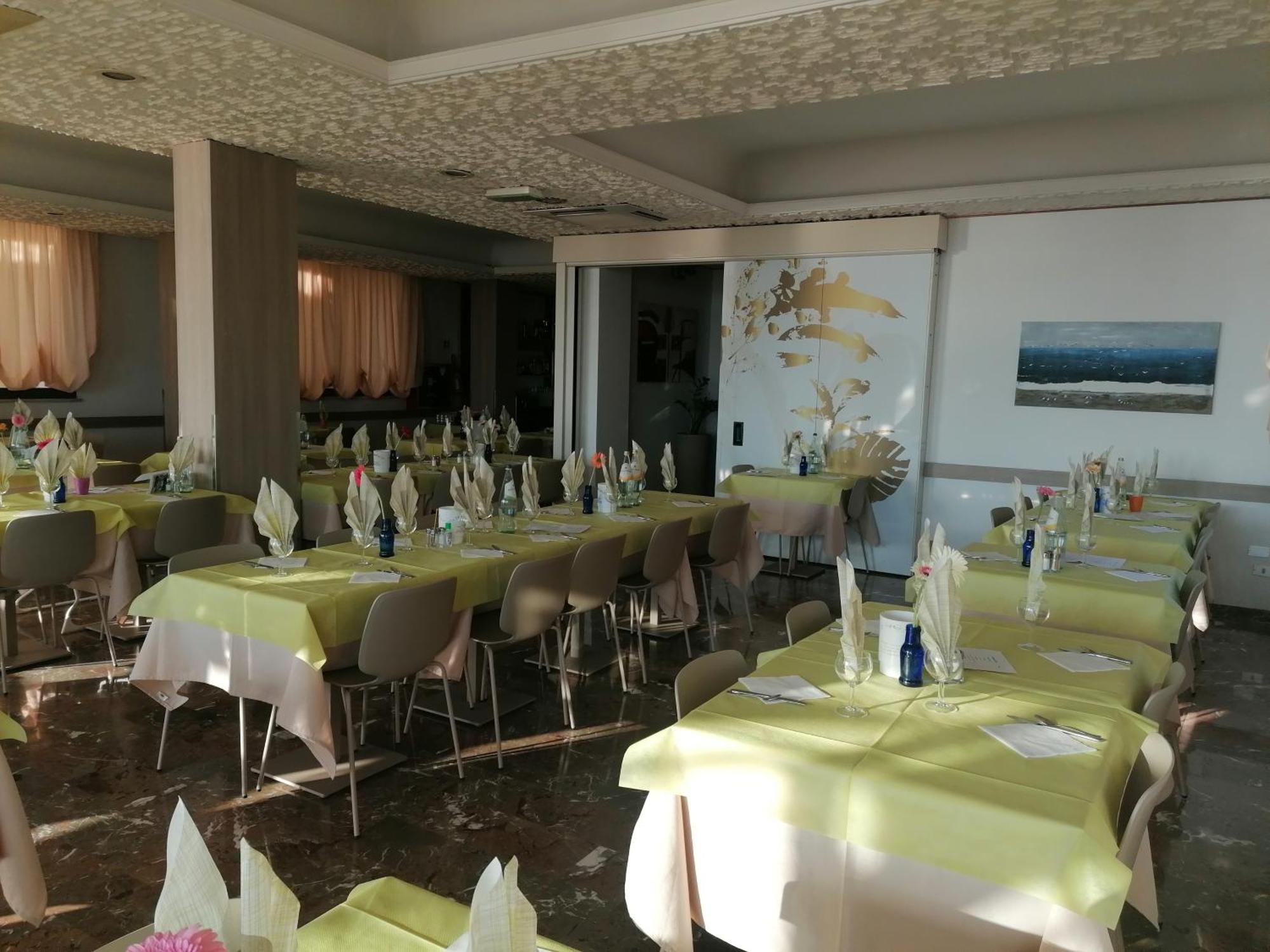 Hotel Silvana Bellaria-Igea Marina Dış mekan fotoğraf