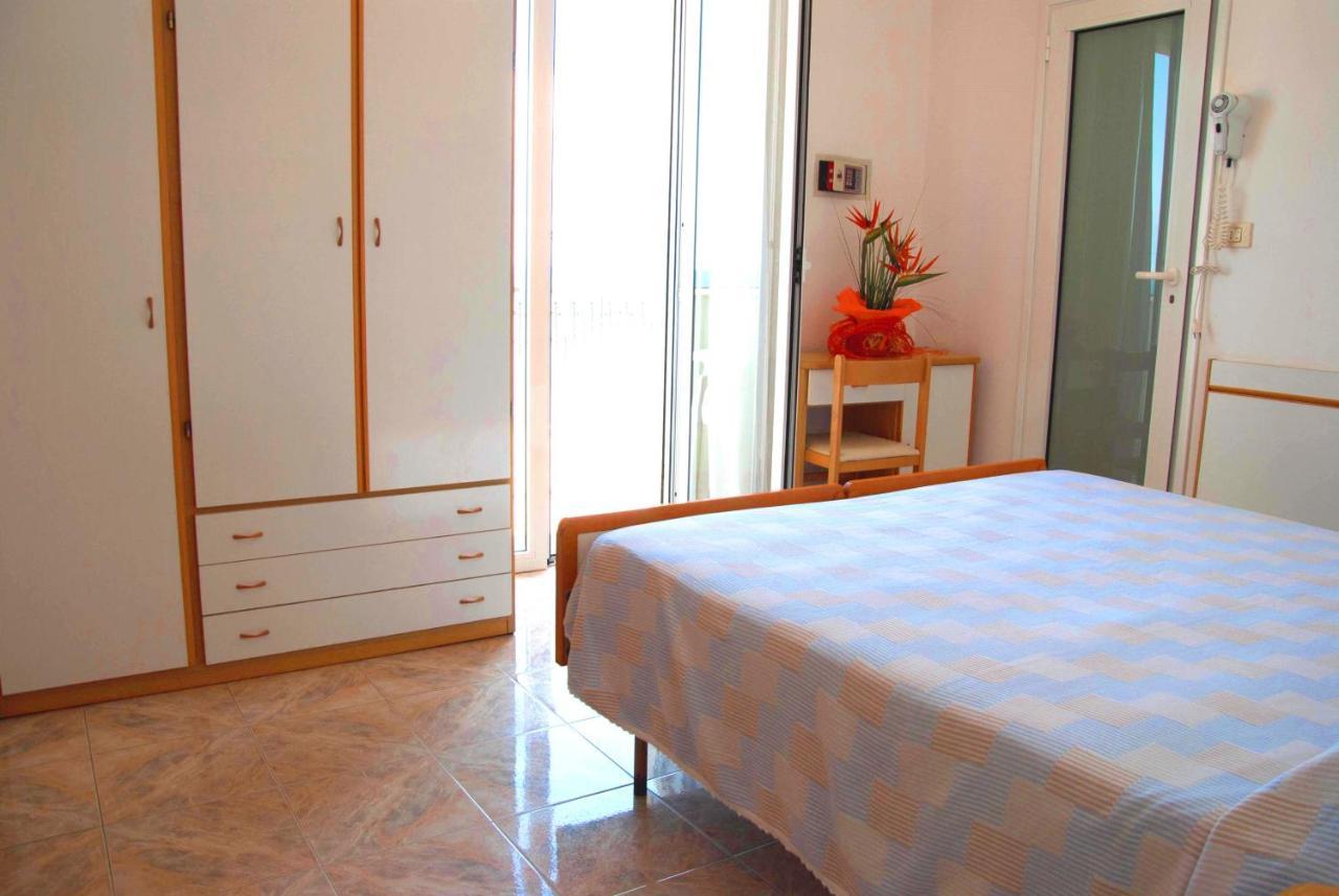 Hotel Silvana Bellaria-Igea Marina Dış mekan fotoğraf