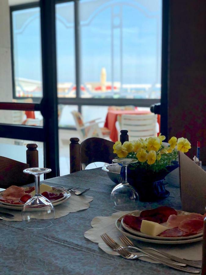 Hotel Silvana Bellaria-Igea Marina Dış mekan fotoğraf